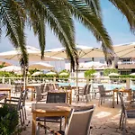 Western La Marina