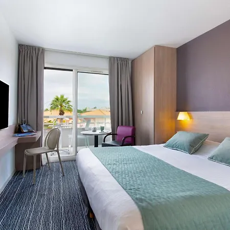 Otel Western La Marina