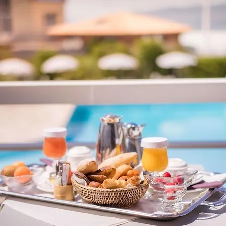 Western La Marina Otel Saint-Raphaël