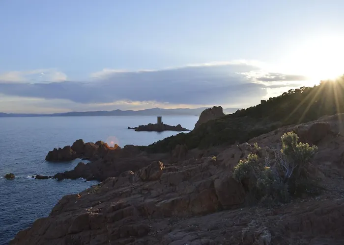 Western La Marina Ξενοδοχείο Saint-Raphaël
