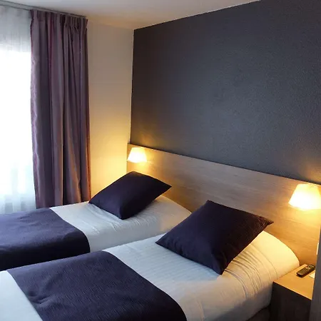 Western La Marina 4*