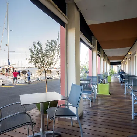 Ξενοδοχείο Western La Marina 4*