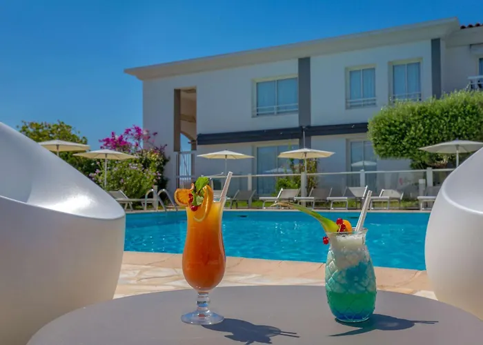 Western La Marina Szálloda 4*