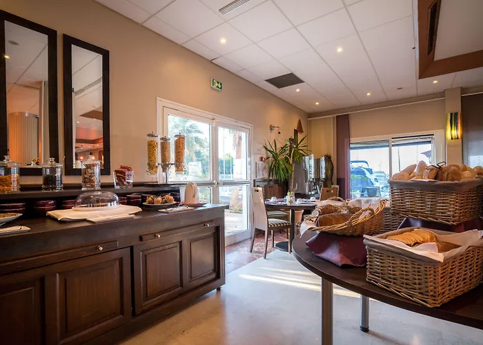 فندق Western La Marina 4*