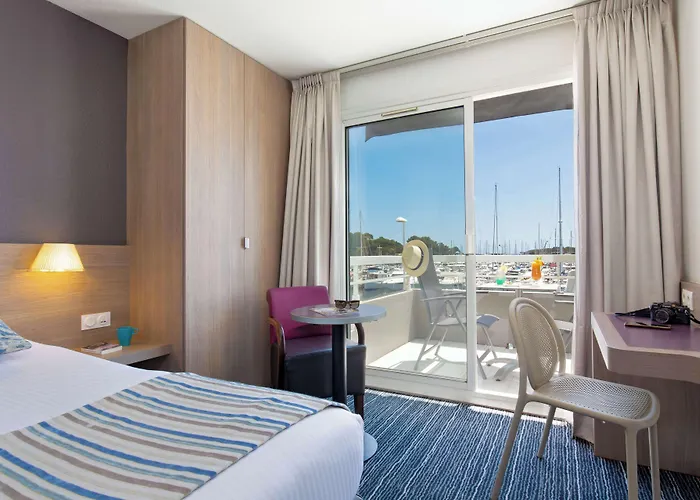 Szálloda Western La Marina 4*