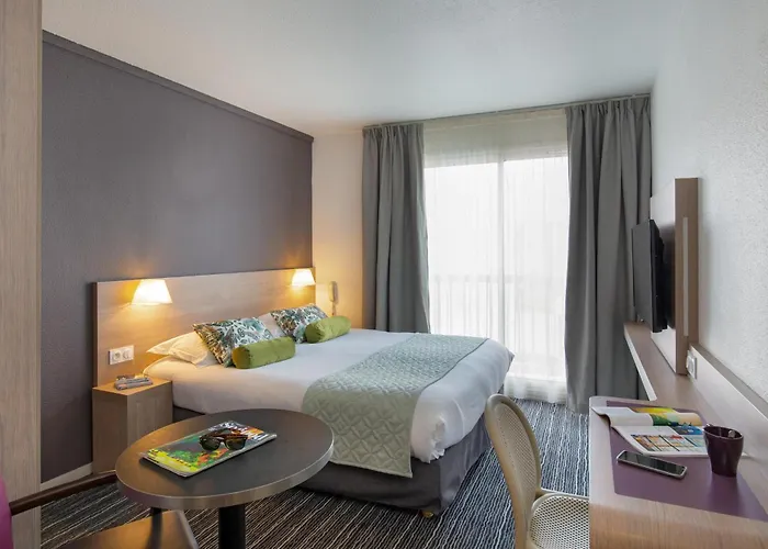 Western La Marina Szálloda 4*
